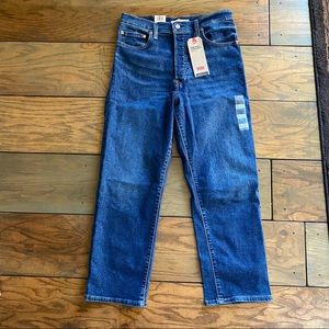 NWT Levi’s rib cage button up jeans size 12